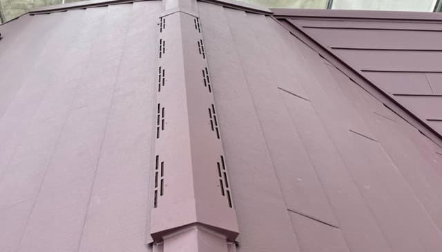 埼玉県越谷市の屋根工事業者 ウェルスチールの屋根の葺き替え